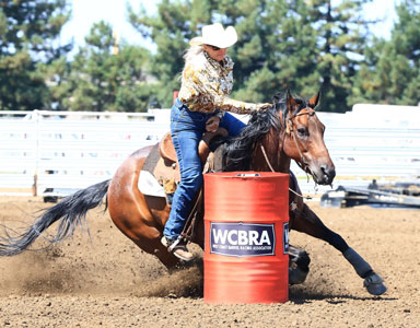 Noel Cosca riding Red Hot Howie at Salinas CA Cup 2025
